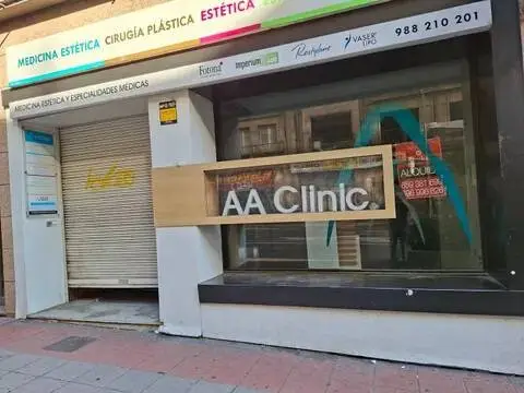 Local comercial en calle de Curros Enríquez