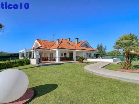 Chalet en Nuevo Roces