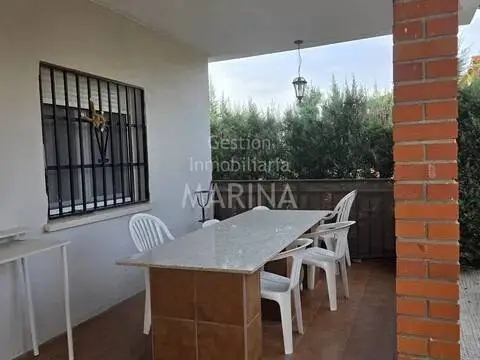 Chalet en El Viso de San Juan