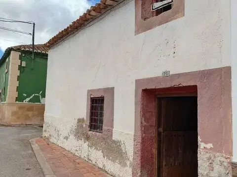 Casa rústica en calle de Martínez Encarnación del Peral