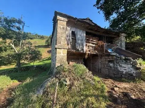 Casa rústica en Saro