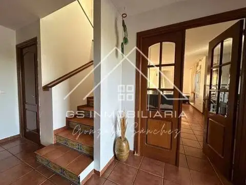 Chalet en Lucena