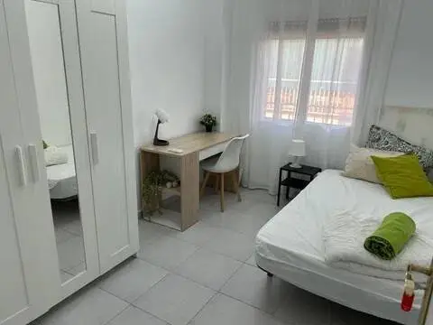 Habitación en El Torreón-El Pilar-Los Ángeles-Nuevo Parque