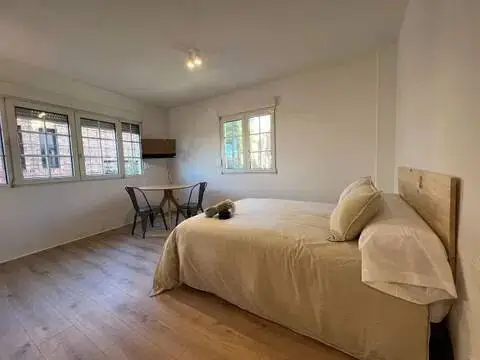 Habitación en calle de Alfonso Fernández Clausells