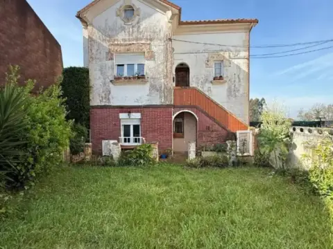 Chalet en Avenida de los Monumentos
