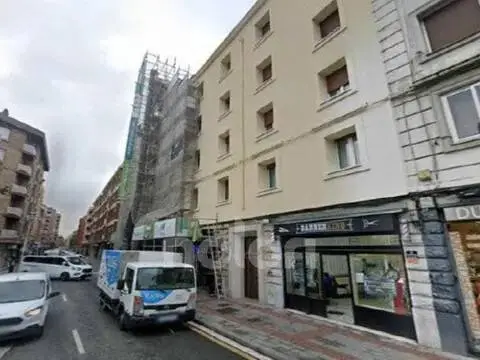 Piso en Aranbizkarra-Arantzabela