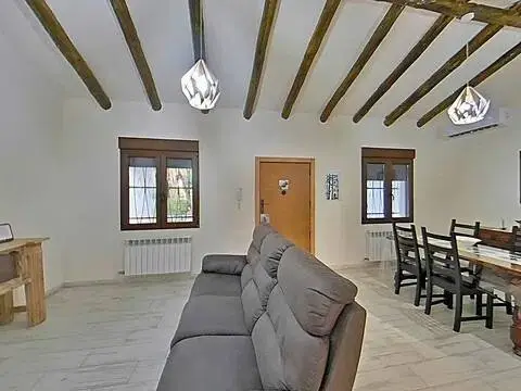 Chalet en Alfajarín