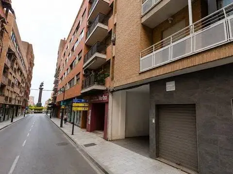 Local comercial en Centro-Corredera