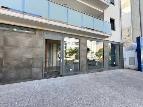 Local comercial en Carrer del Cap Norfeu
