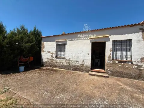 Casa rústica en Cortijo de La Torre