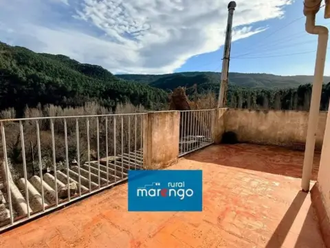 Chalet en calle los Olmos