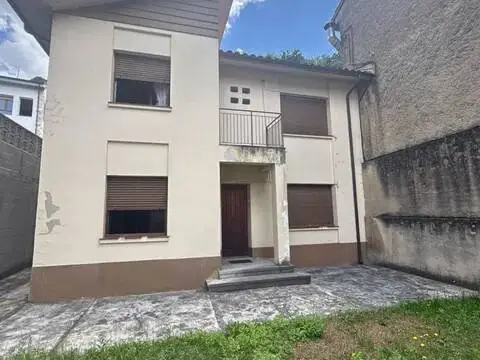 Casa – Laviana