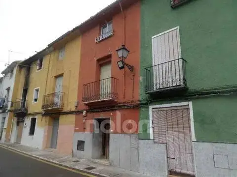 Casa adosada en Carrer de la Cantereria