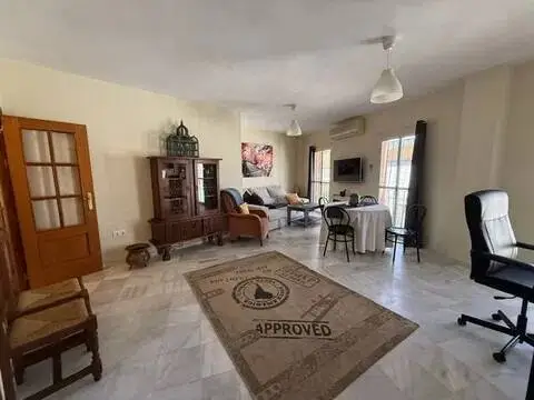 Piso en Las Almenas