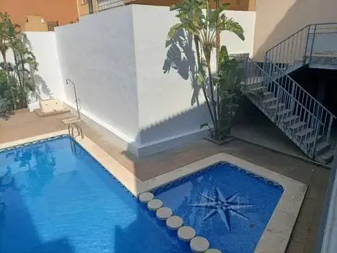 Casa en calle de Nueve de Octubre