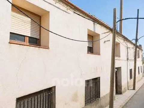 Casa adosada en Alcolea de Calatrava