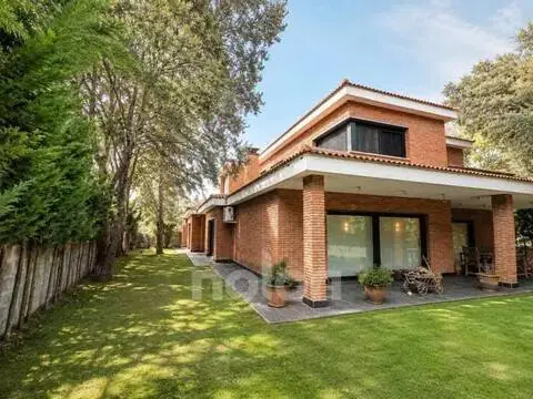 Chalet en Avinguda de Les Brucardes