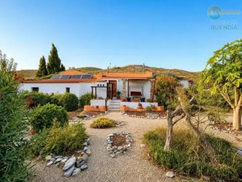 Casa rústica en Los Puertos-Isla Plana