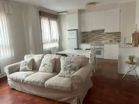 Piso en calle de Avilés