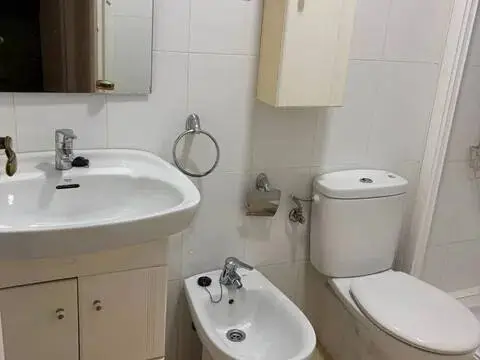 Piso en calle de las Adelfas