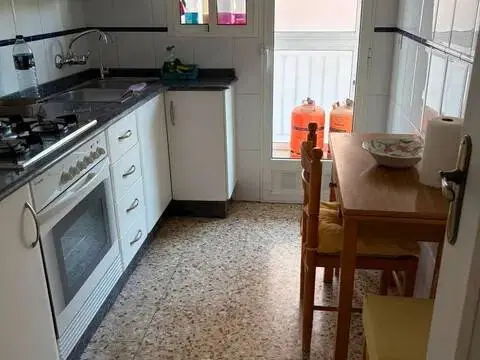 Piso en calle de las Adelfas