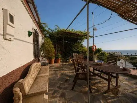 Chalet en calle de la Mezquita Alta