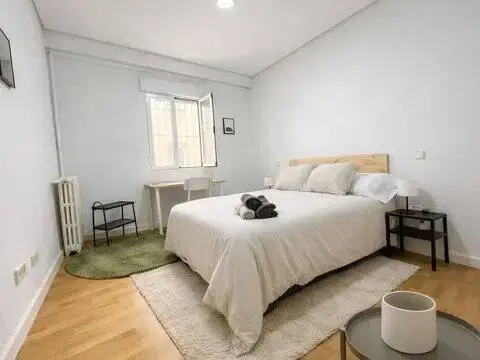 Habitación en calle de Espronceda