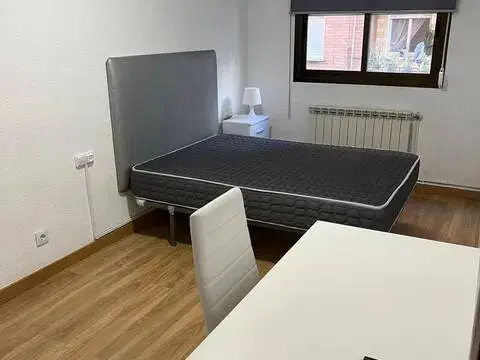 Habitación en Avenida de La Mancha
