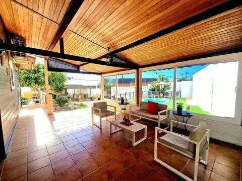 Chalet en calle Islas Baleares