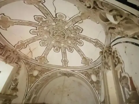 Casa rústica en Olocau del Rey