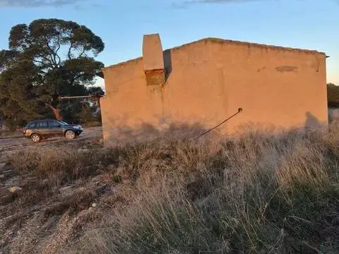 Casa rústica en calle Bartibanez