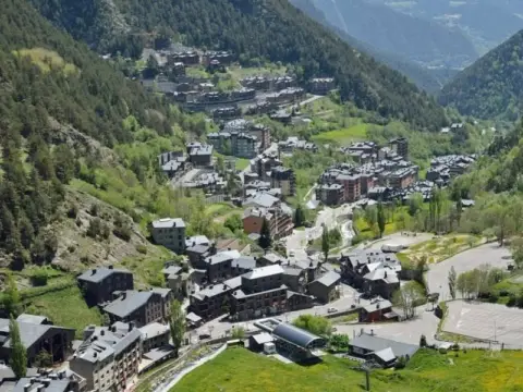 Terreno en La Massana