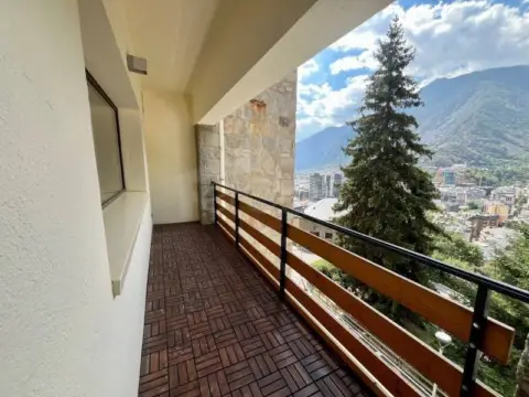 3-bedroom flat for rent in Escaldes-Engordany · 32 of 60