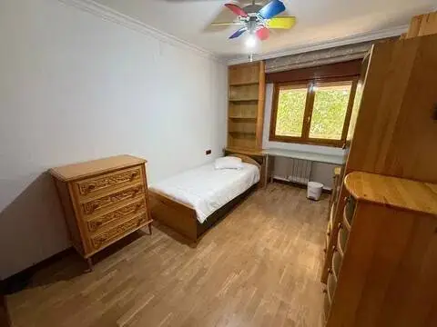 Habitación en Plaza de Toros-La Guija-Santa María-Ciudad Jardín-Los Rosales