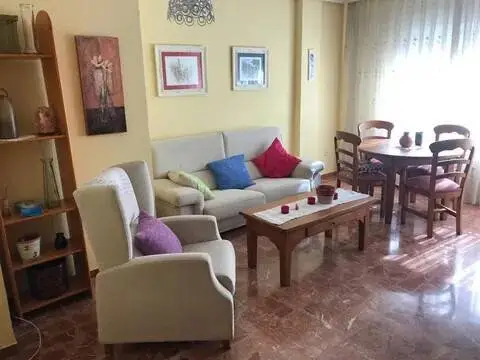 Piso en Hospital-Parque Sur