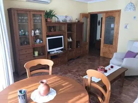 Piso en Hospital-Parque Sur
