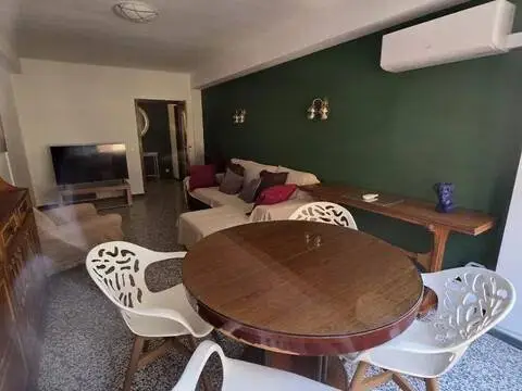 Piso en Carrer del Pintor Zariñena