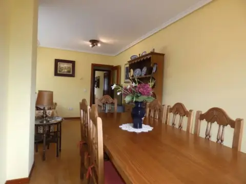 Piso en Nava