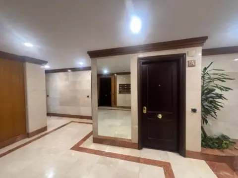 Piso en calle de Constantino Cabal