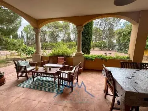 Chalet en Poblete
