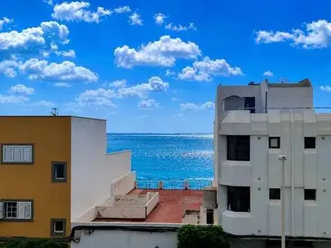 Piso en Playa del Hombre-Taliarte-Salinetas