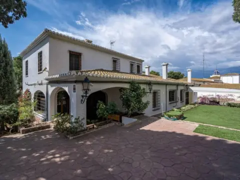 Casa en El Puig de Santa Maria