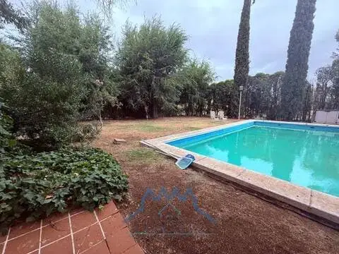 Chalet en Poblete