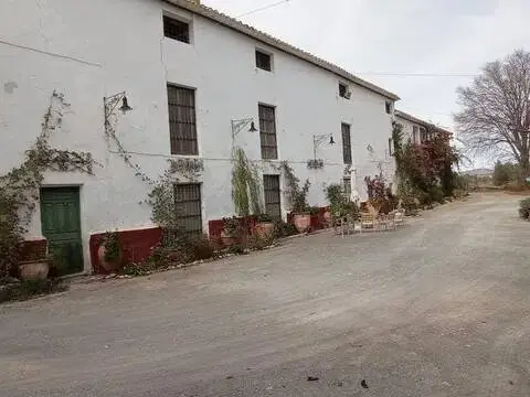 Casa rústica en calle Molino S-N