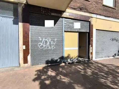 Local comercial en Campo de la Juventud-Santiago
