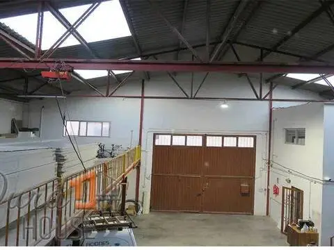 Nave industrial en Benaguasil