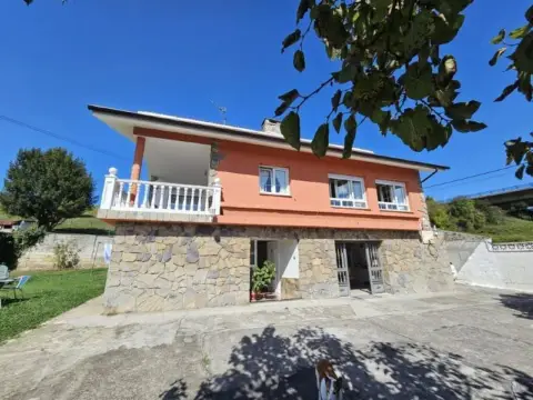Casa en Corvera de Asturias