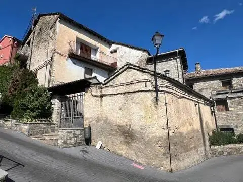 Casa rústica en calle Santiago