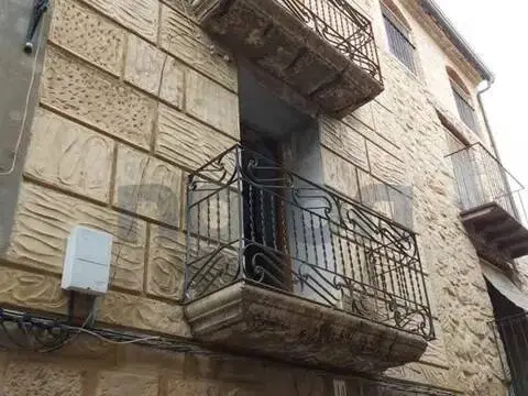 Casa adosada en Maella