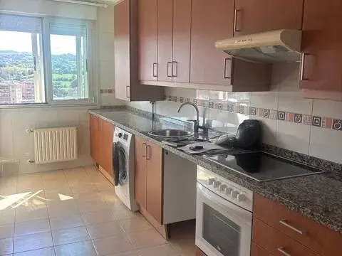Piso en Pumarín-Teatinos